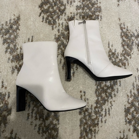 target high heel shoe chair